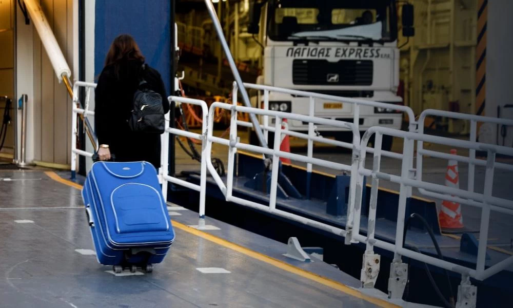 Το αναλυτικό σχέδιο της Κομισιόν για τα ταξίδια - Τι ανακοινώθηκε